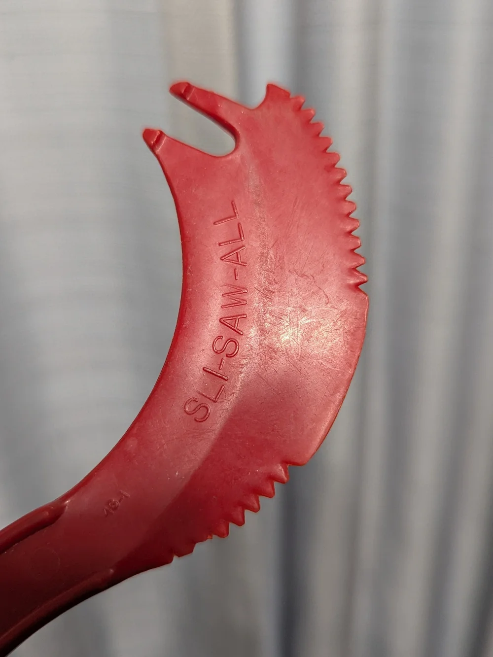 Vintage Tupperware Sli-Saw-All Multi Purpose Kitchen Gadget Red